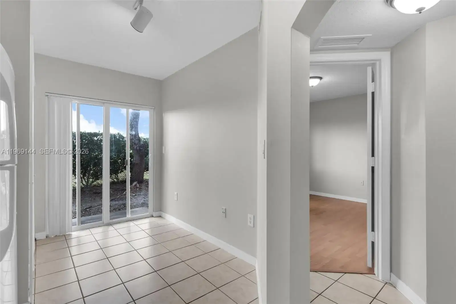 990 NE 33rd Ter # 102, Homestead FL 33033 photo 5