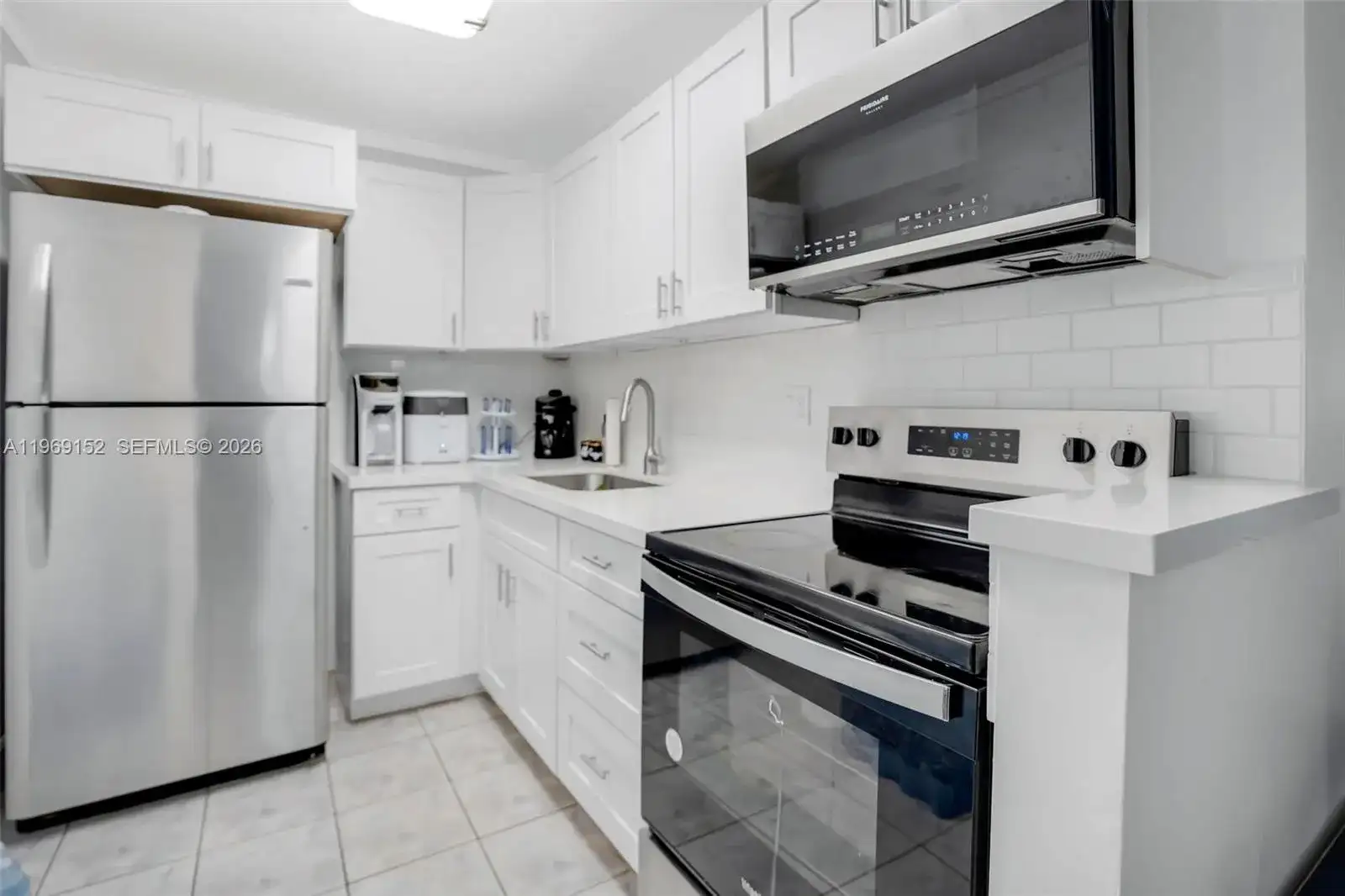 8501 NW 8th St # 110, Miami FL 33126 photo 4