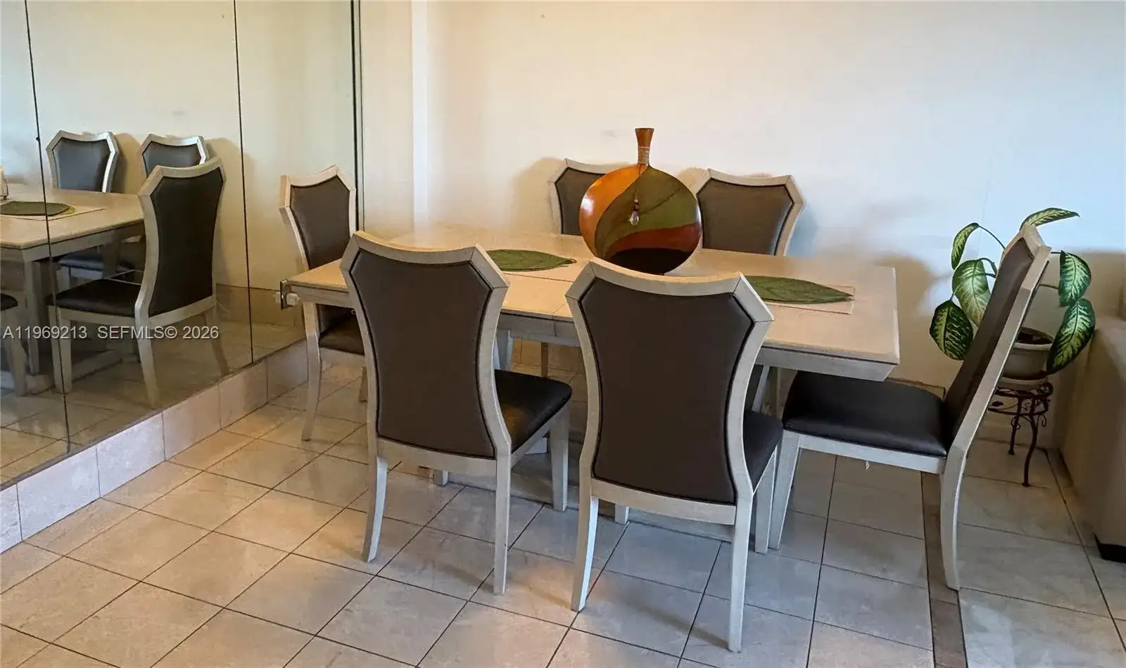 5050 NW 7th St # 501, Miami FL 33126 photo 4