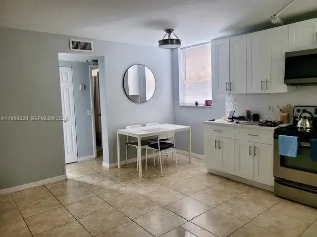 1801 S Treasure Dr # 318, North Bay Village FL 33141