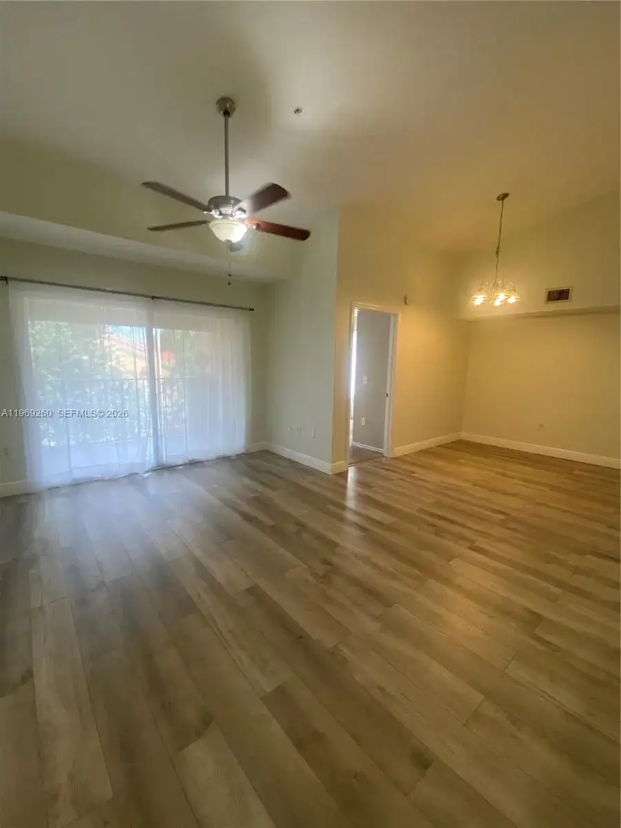 4081 San Marino Blvd # 303, West Palm Beach FL 33409 photo 2