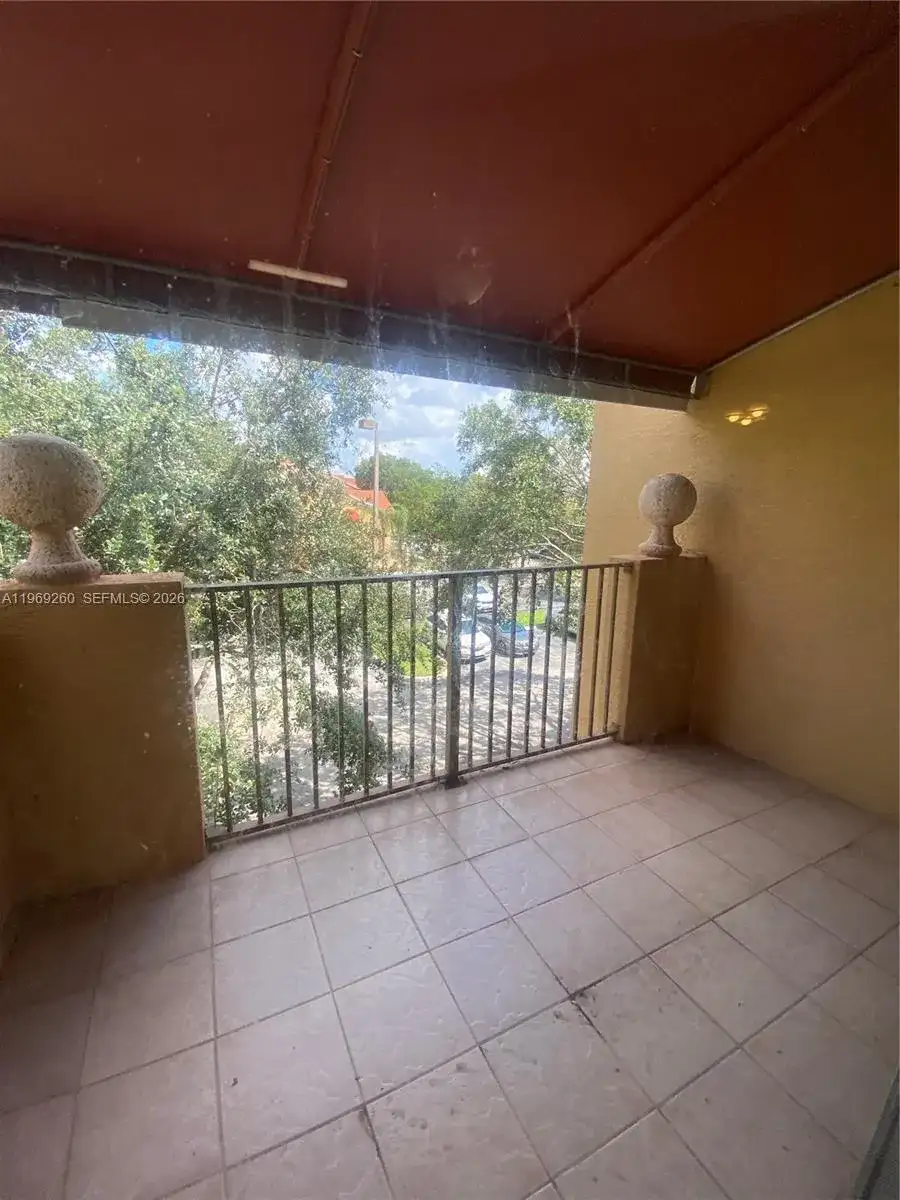 4081 San Marino Blvd # 303, West Palm Beach FL 33409 photo 4