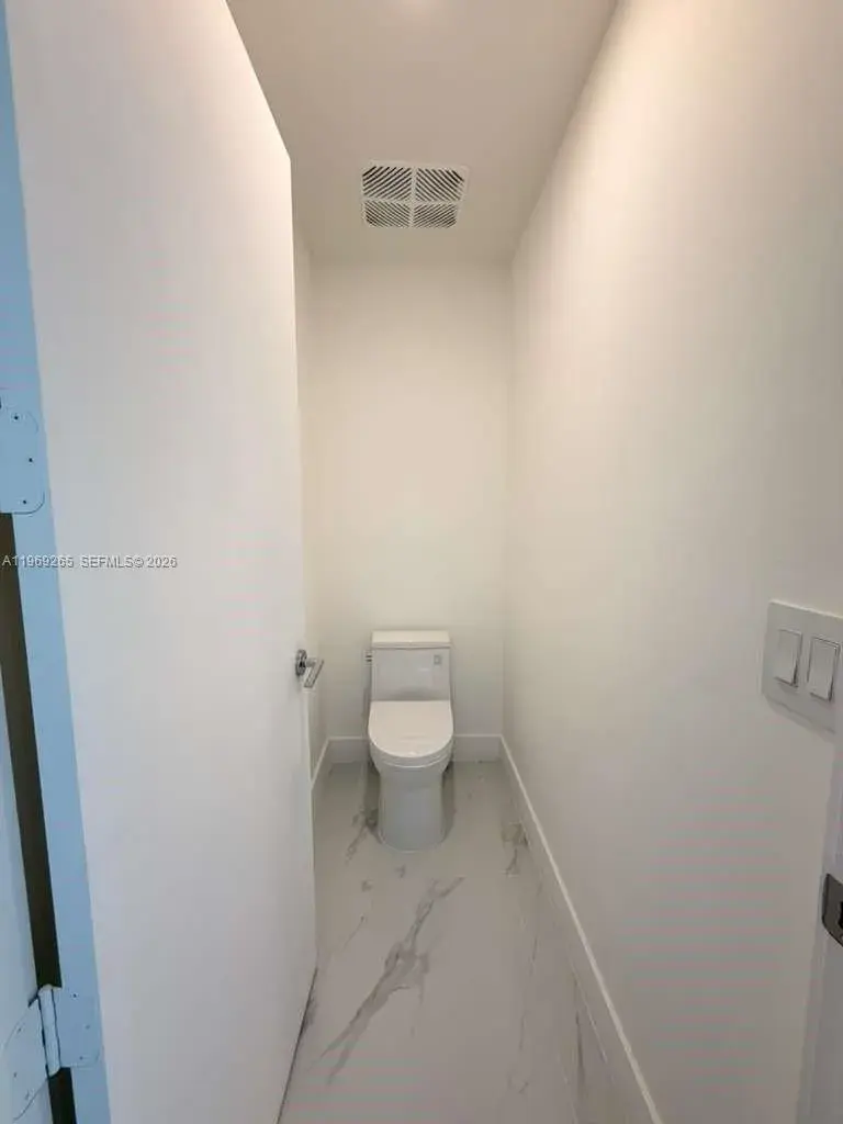 700 NE 24th st # 1103, Miami FL 33137