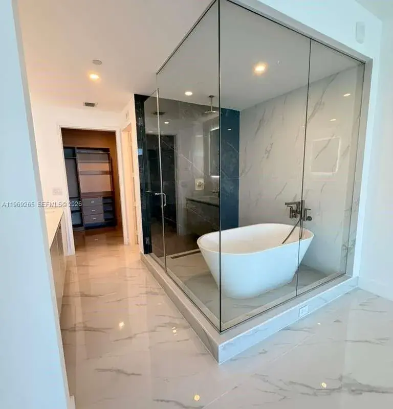 700 NE 24th st # 1103, Miami FL 33137