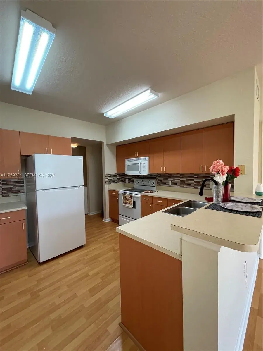 2305 Belmont Ln # 2305, North Lauderdale FL 33068