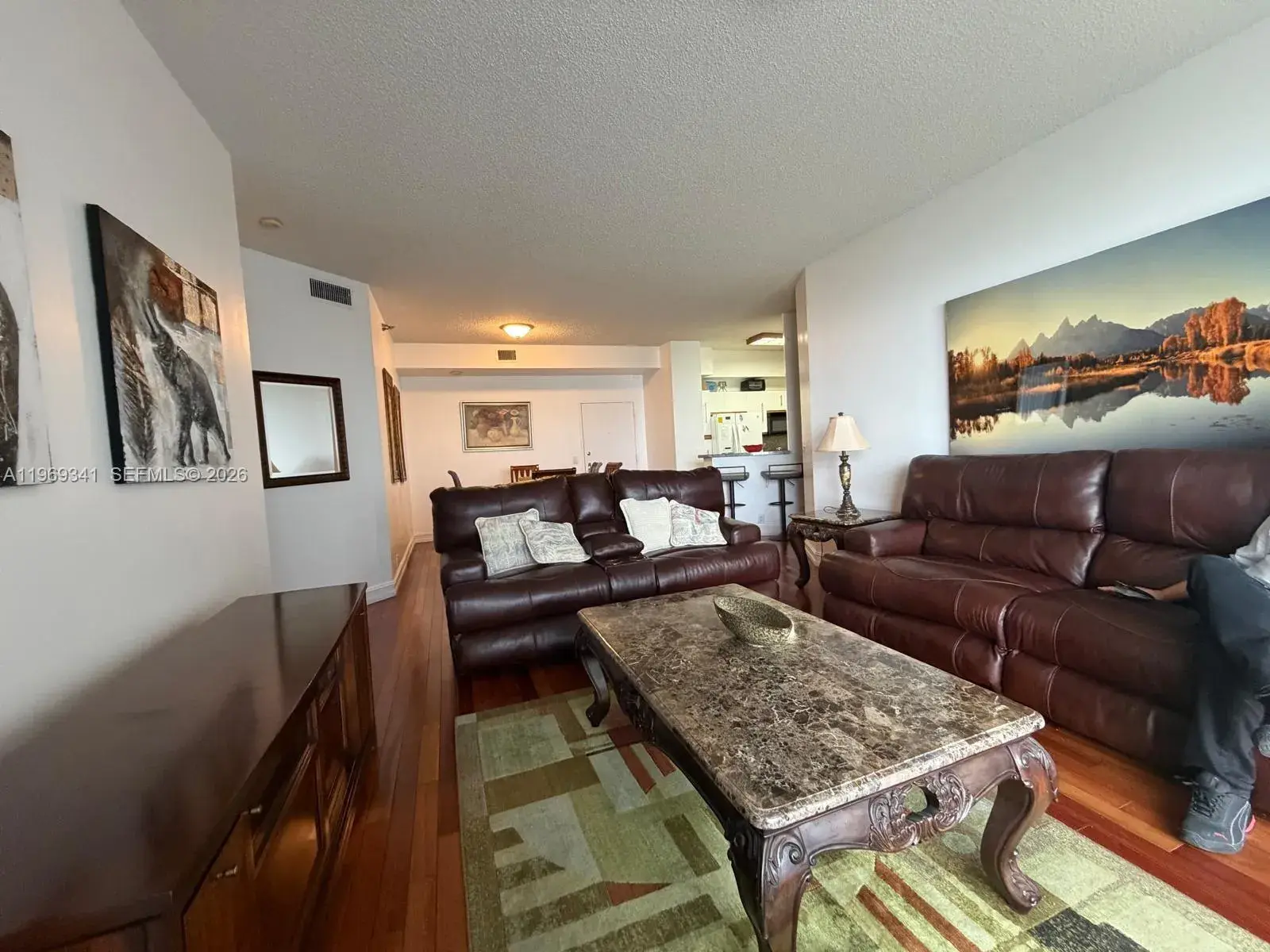 3400 NE 192nd St, Aventura FL 33180