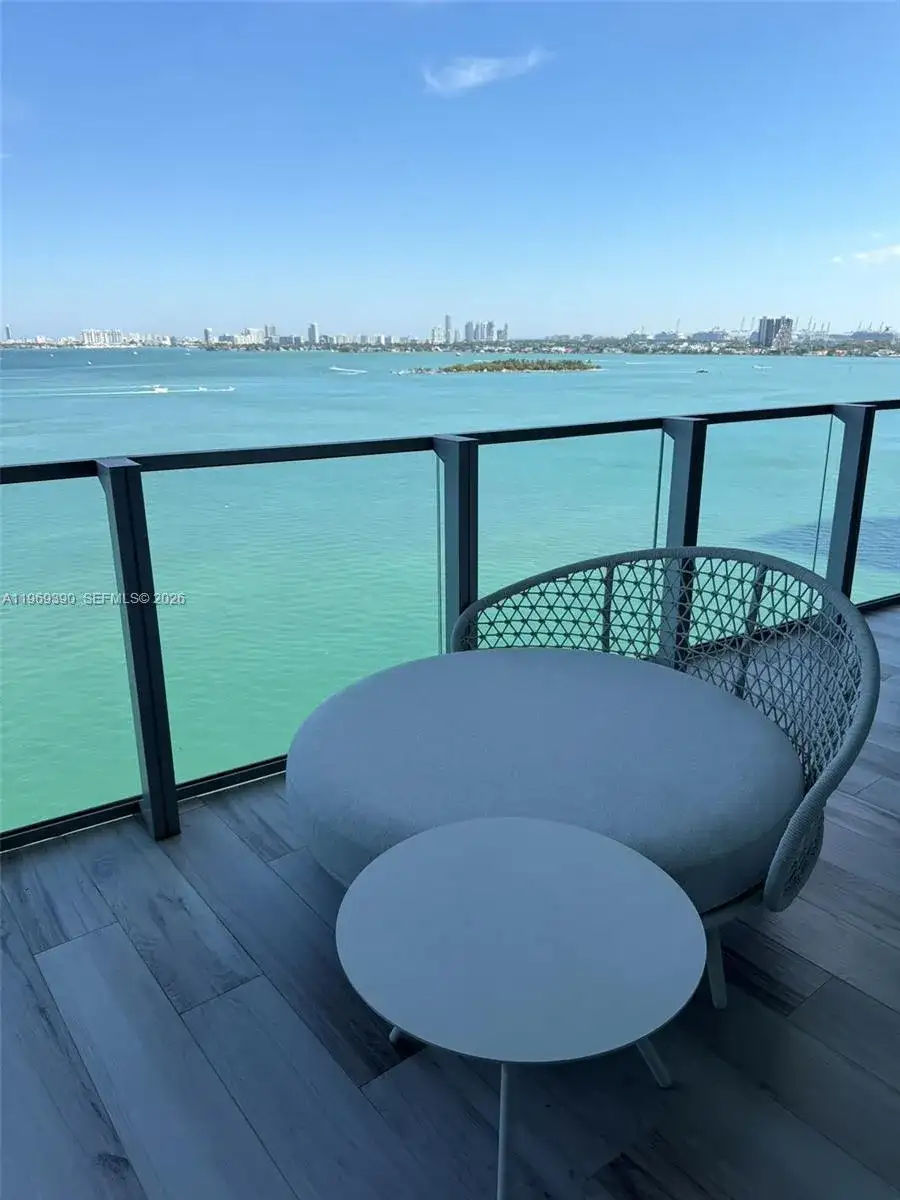 2900 NE 7th Ave # 1205, Miami FL 33137 photo 4