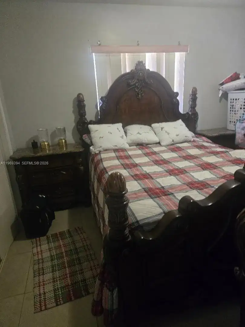 208 SW 1st Ct, Pompano Beach FL 33060 photo 5