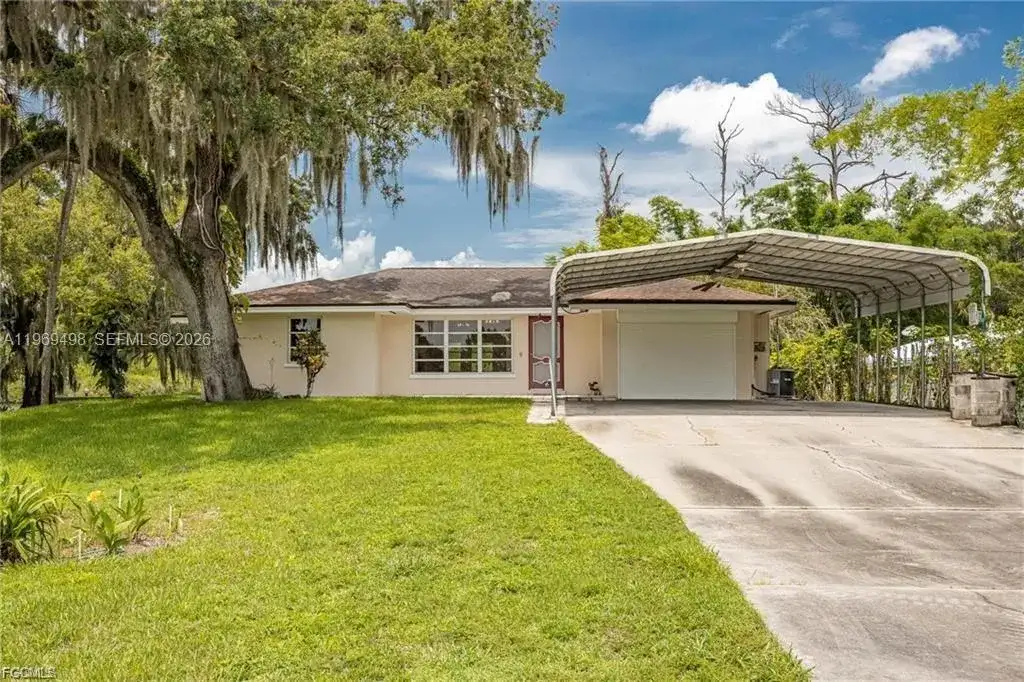 2030 Ft Denaud Rd, La Belle FL 33935 photo 4