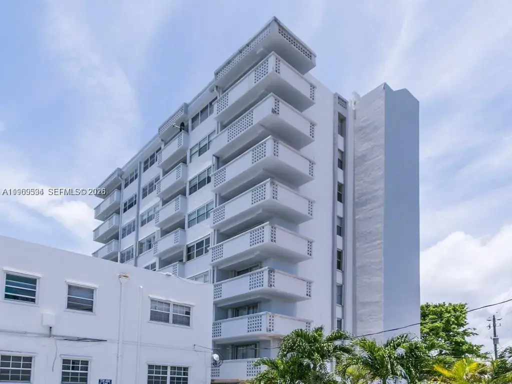 7118 Bonita Dr # 704, Miami Beach FL 33141