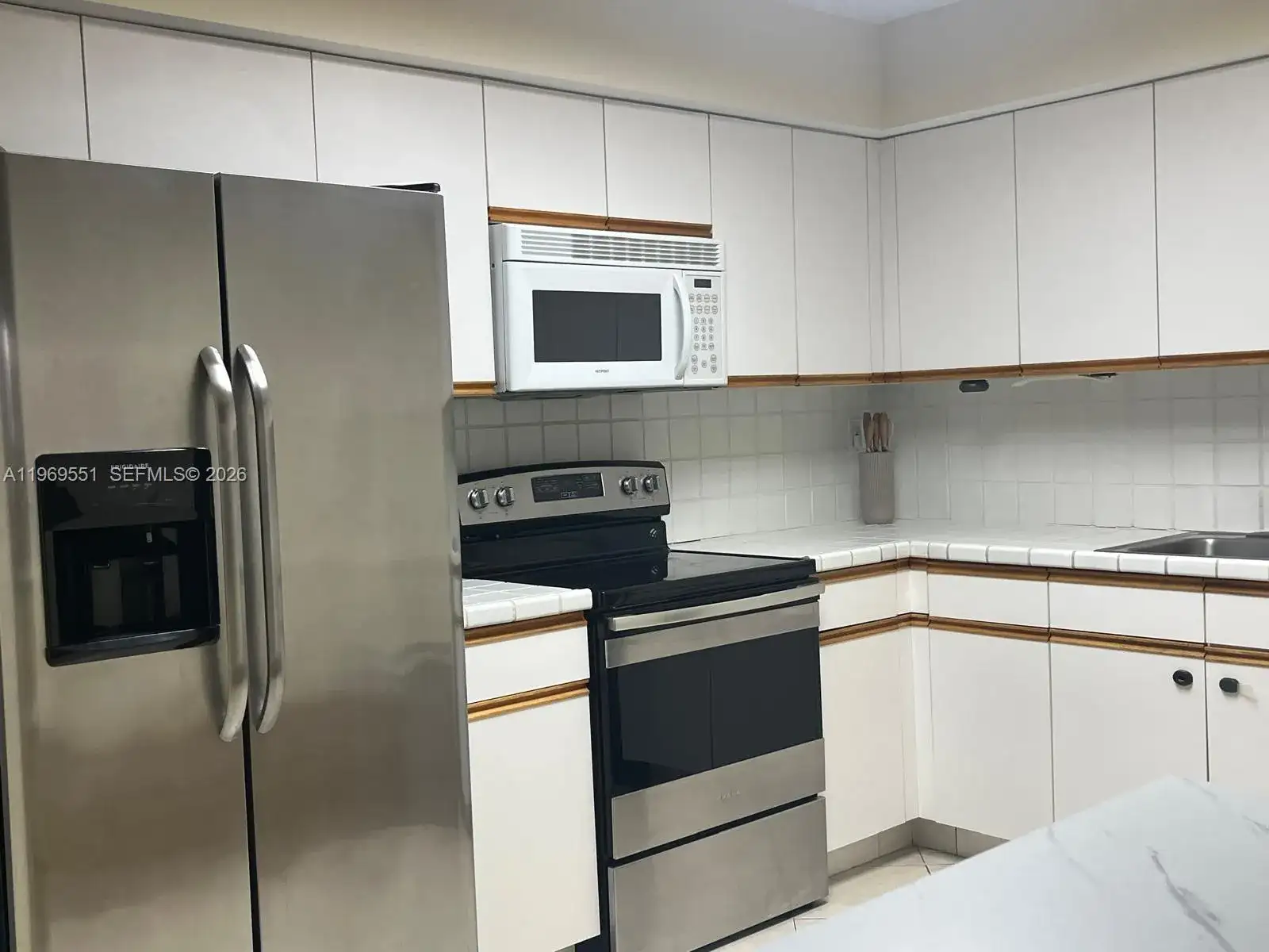3530 Mystic Pointe Dr # 2504, Aventura FL 33180 photo 4