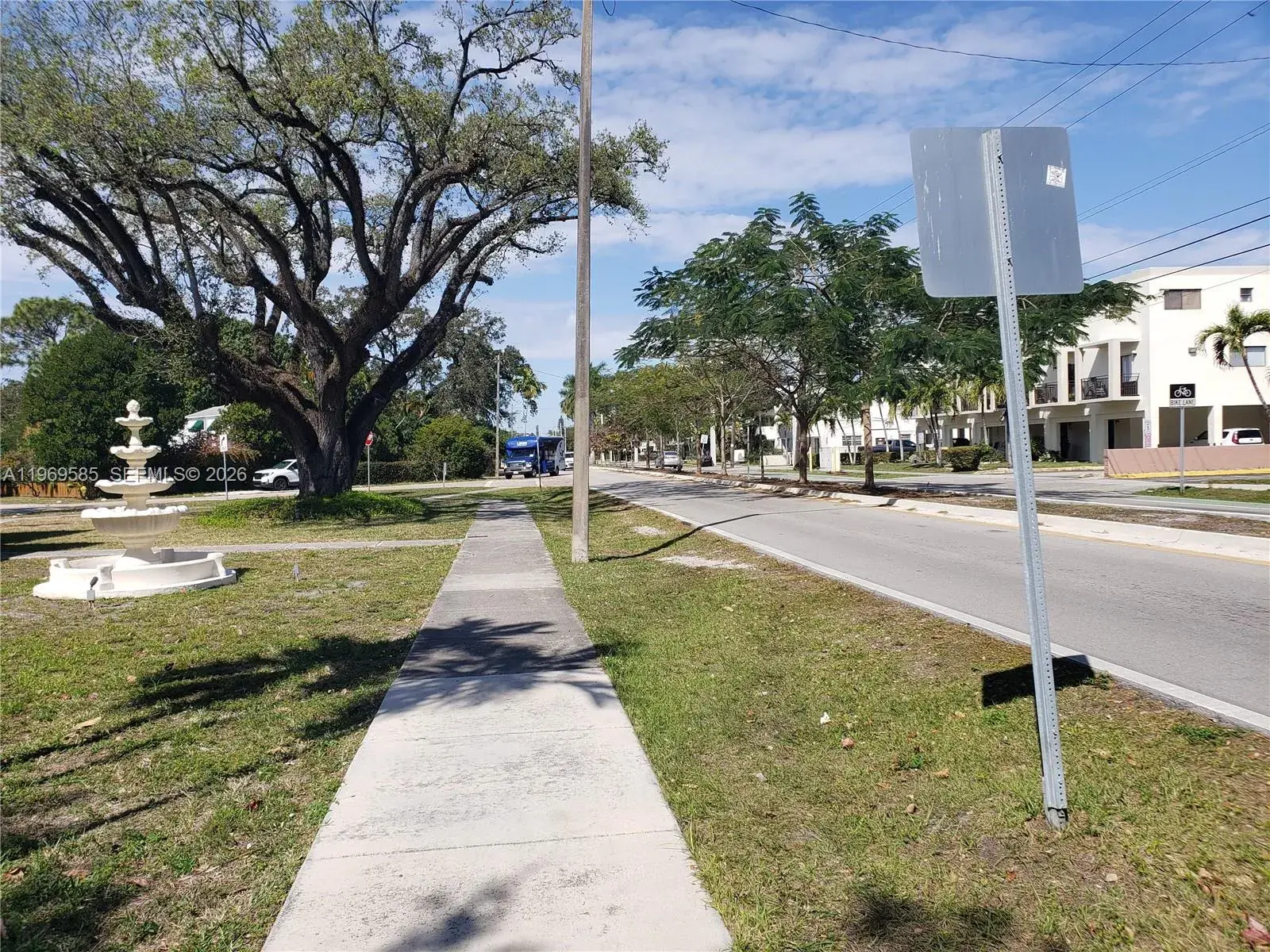 524 S ROYAL POINCIANA BLVD, Miami Springs FL 33166