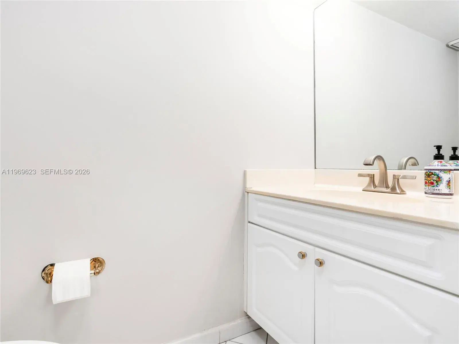 835 NE 17th Way, Fort Lauderdale FL 33304