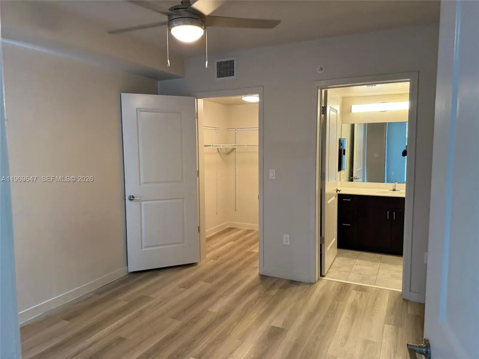 437 SW 4th Avenue # 517, Fort Lauderdale FL 33315