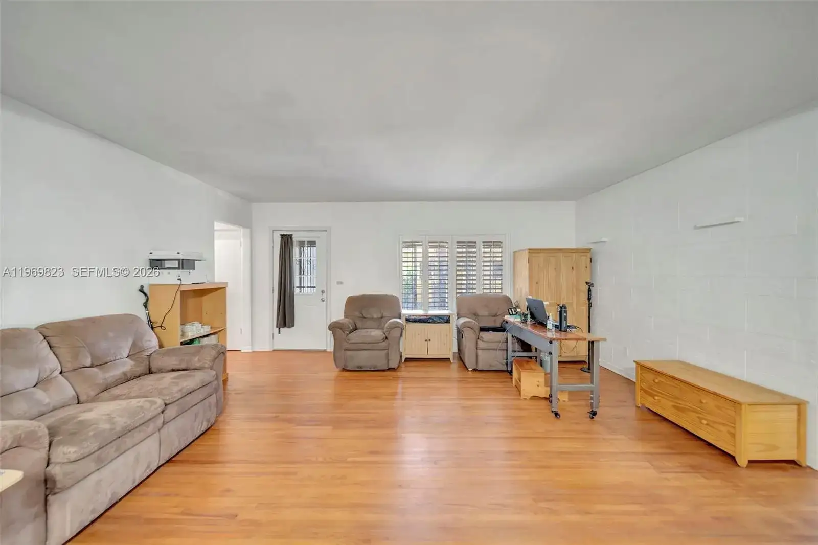 890 NE 138th St, North Miami FL 33161 photo 5