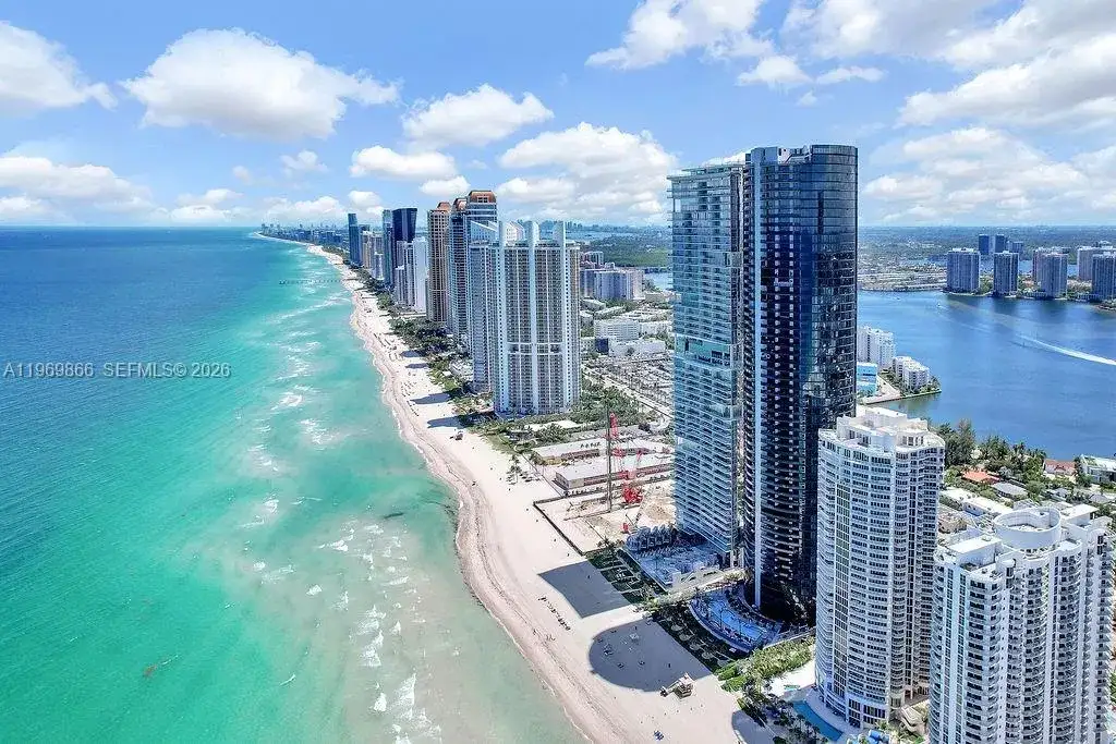 18555 Collins Ave # 2605, Sunny Isles Beach FL 33160 photo 2