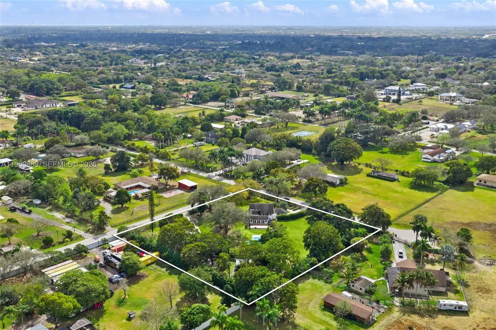18301 SW 50th St, Southwest Ranches FL 33331