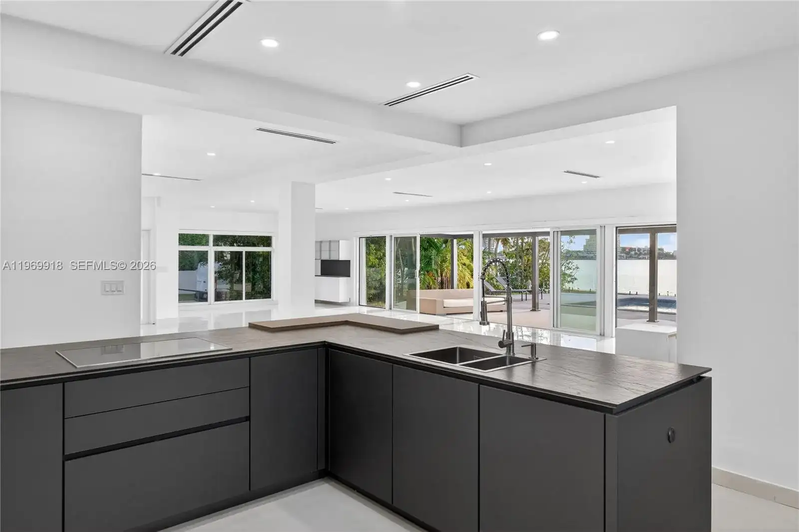 1101 S Shore Dr # 0, Miami Beach FL 33141 photo 4