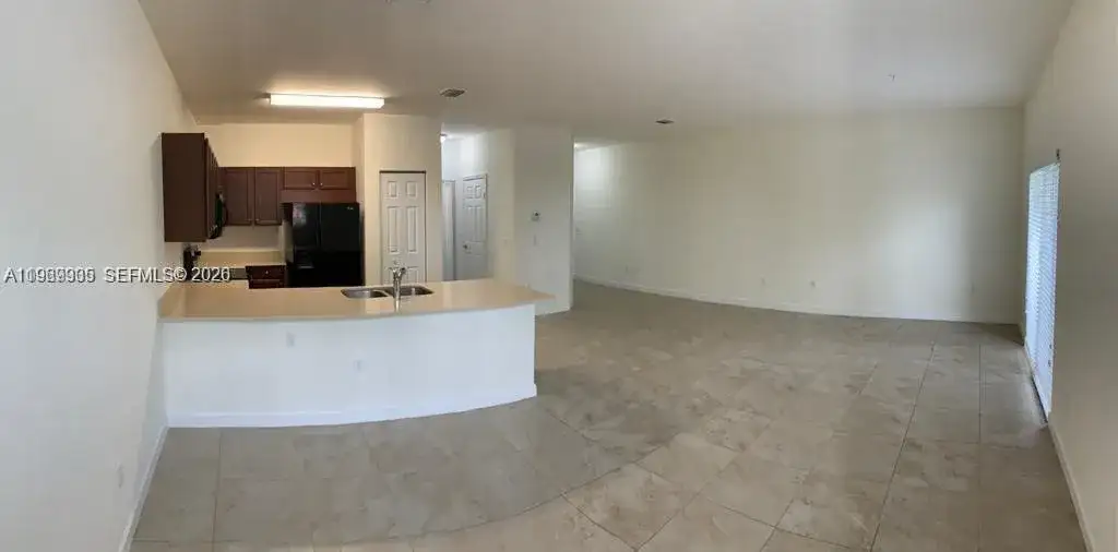 290 NW 109 # 207, Miami FL 33172 photo 5