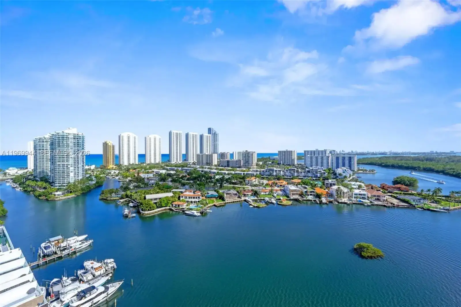 400 Sunny Isles Blvd # 2004, Sunny Isles Beach FL 33160 photo 2