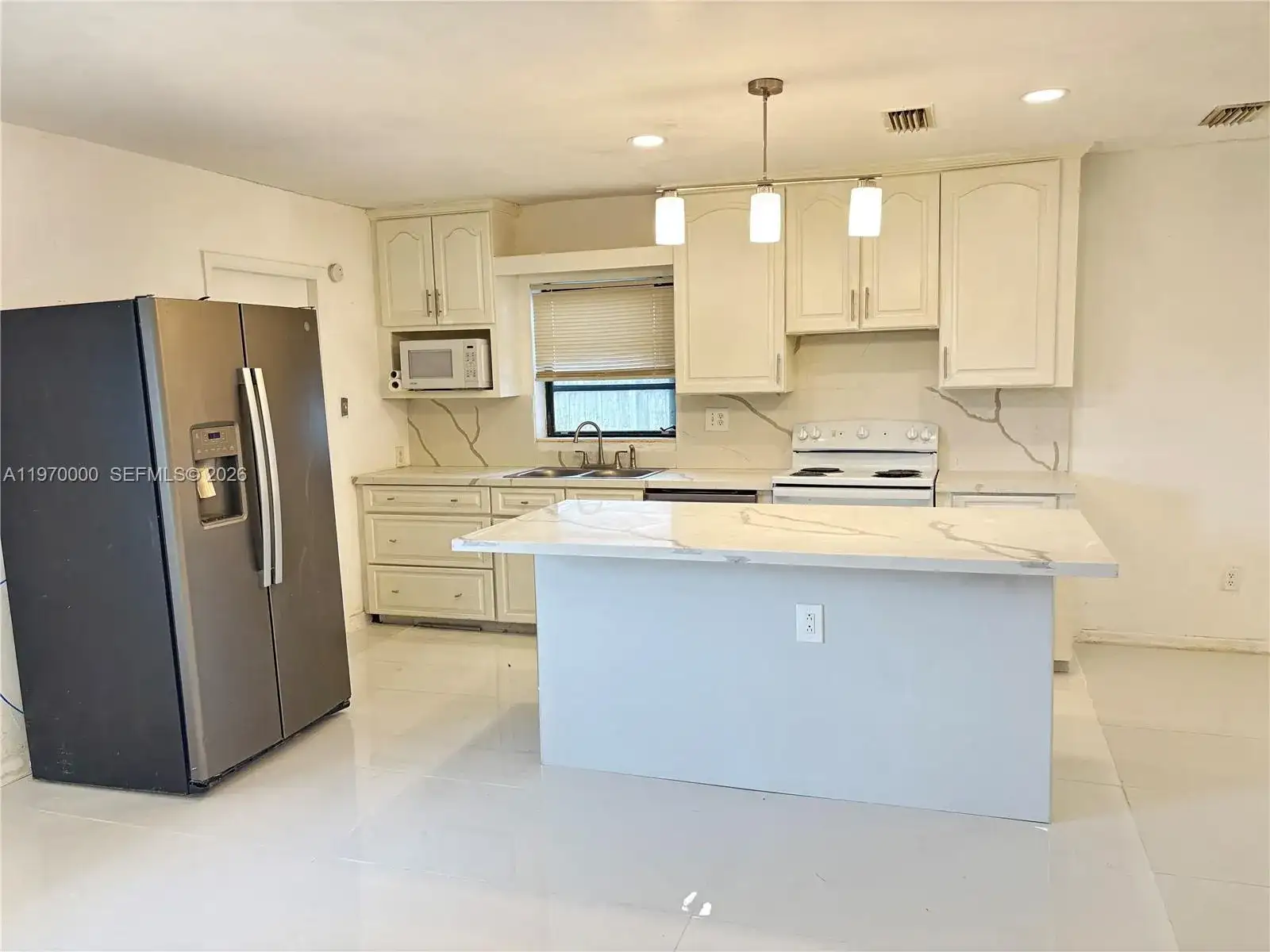 9711 Caribbean Blvd, Cutler Bay FL 33189 photo 3