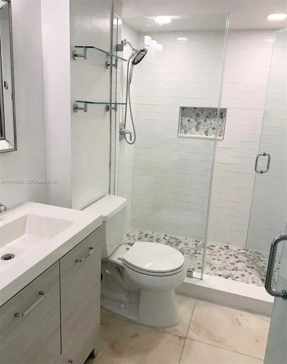 150 SE 25th Rd # 3B, Miami FL 33129 photo 4