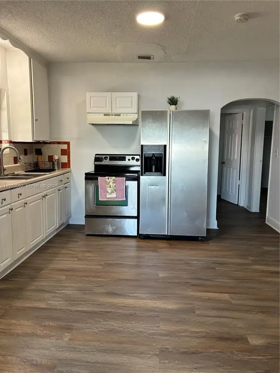 750 NE 86th St # 1, Miami FL 33138 photo 5