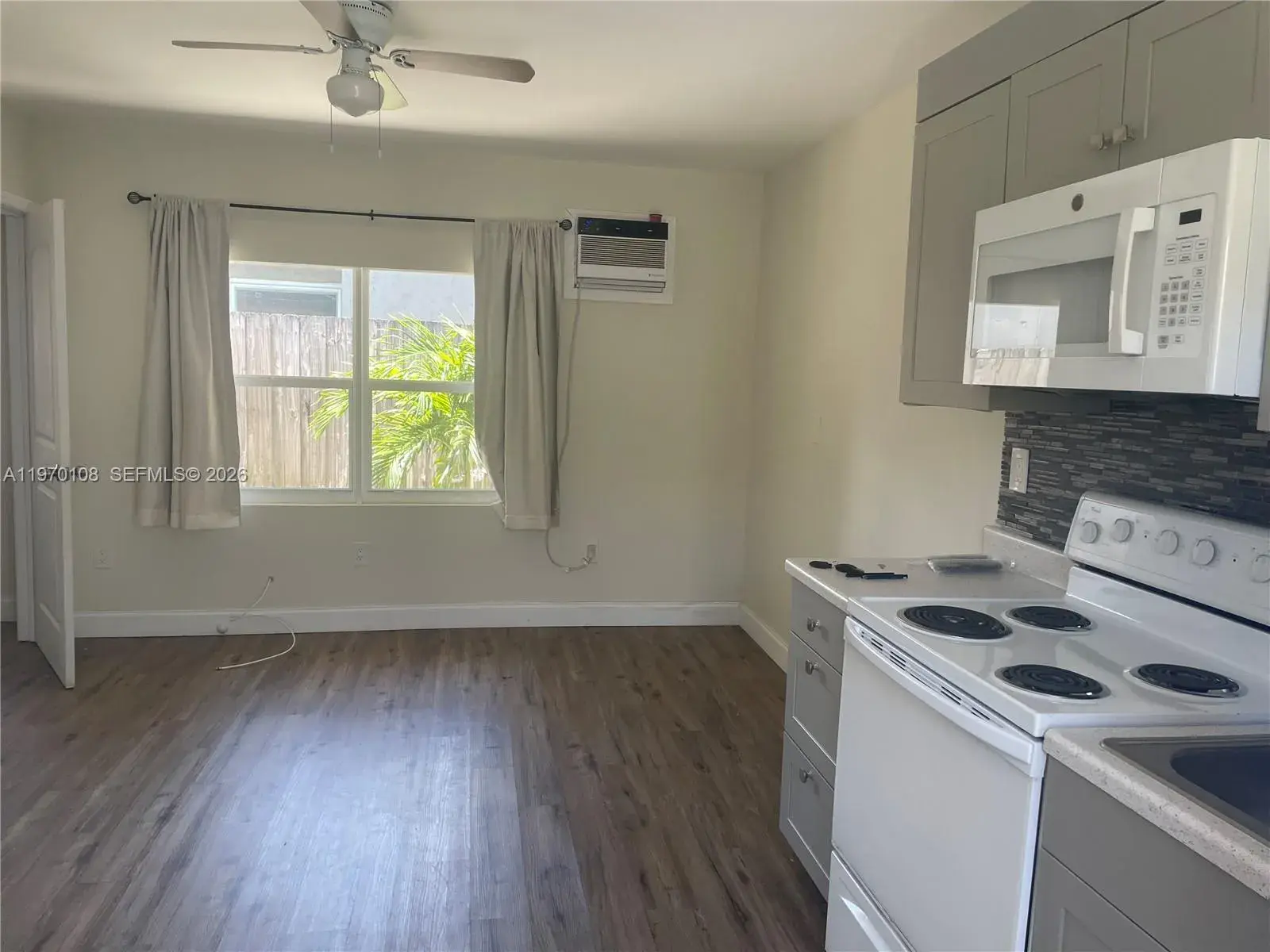 1935 Liberty St # 2, Hollywood FL 33020