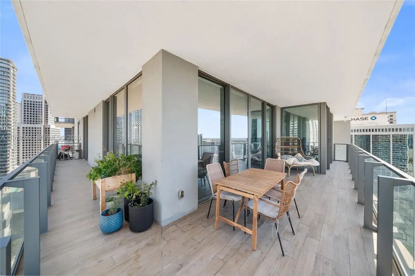 88 SW 7th St # 2312, Miami FL 33130 photo 3