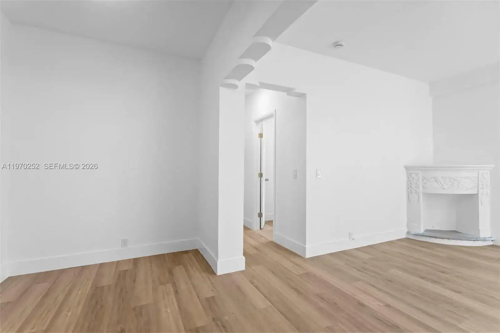 1044 Michigan Ave # 30, Miami Beach FL 33139 photo 2