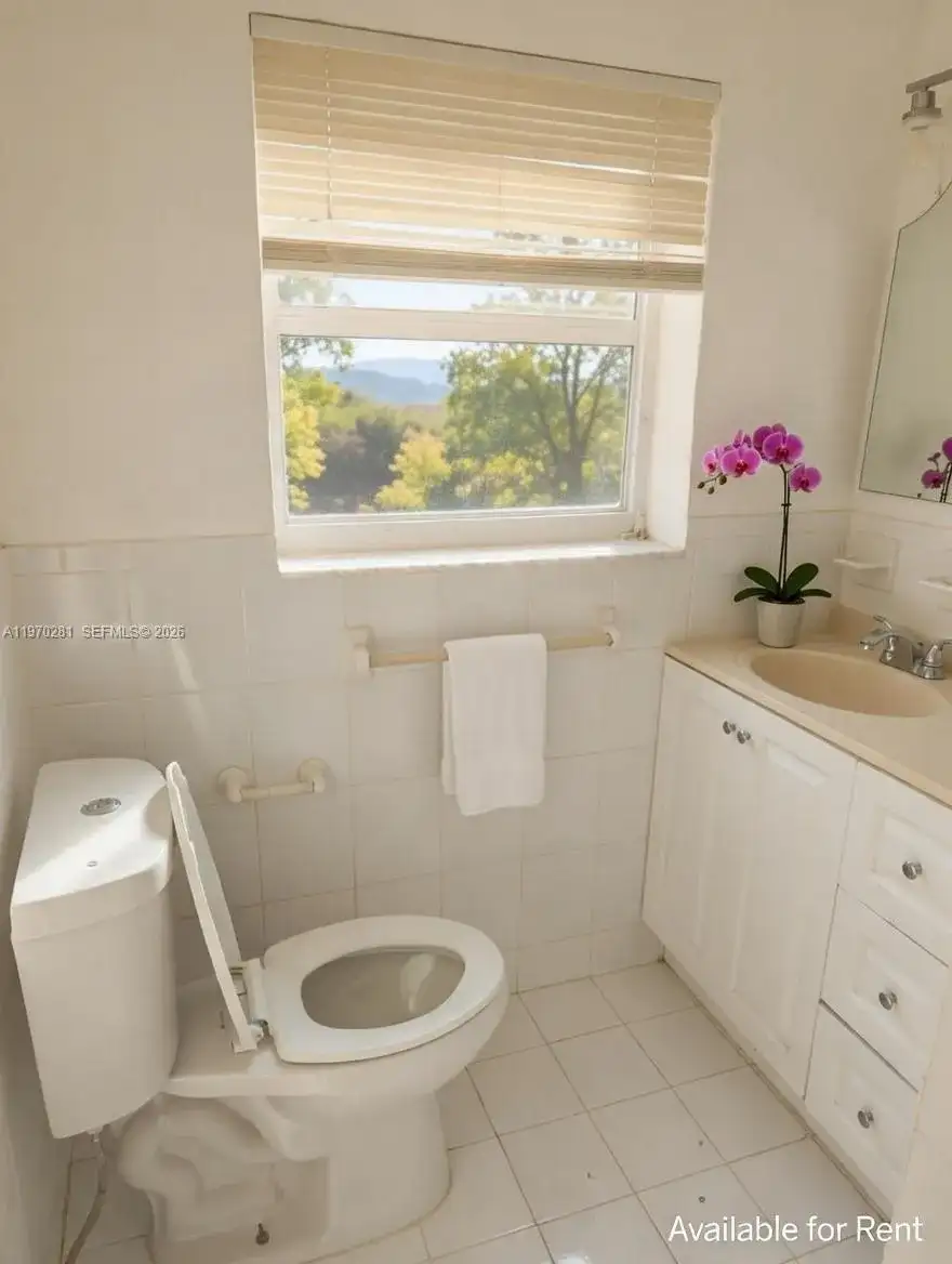 146 NE 1st Ave # 1, Dania Beach FL 33004 photo 5