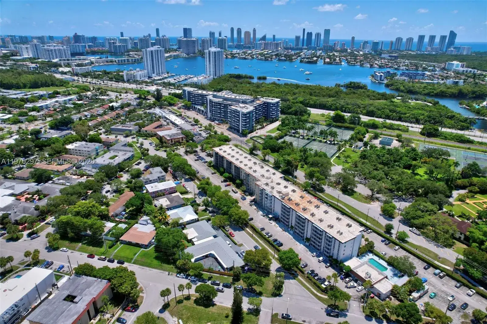 16851 NE 23 Avenue # 611, North Miami Beach FL 33160