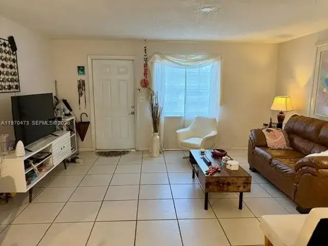 2200 Monroe St # 6, Hollywood FL 33020 photo 3