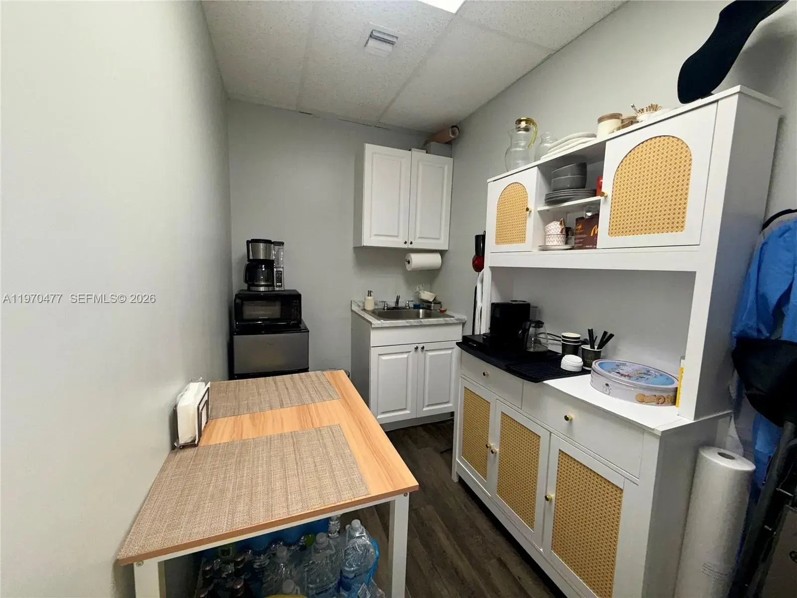 1250 E Hallandale Beach Boulevard, Hallandale Beach FL 33009