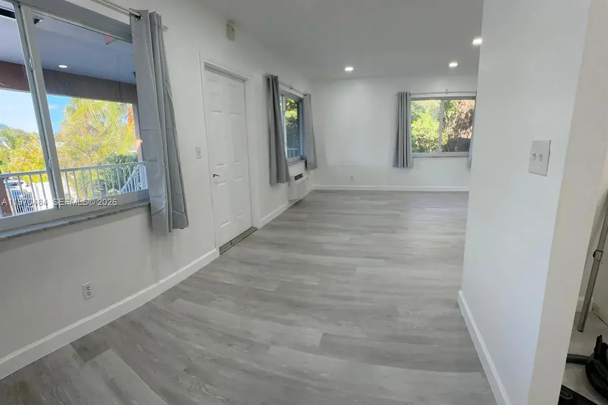 2838 Madison St # 20, Hollywood FL 33020