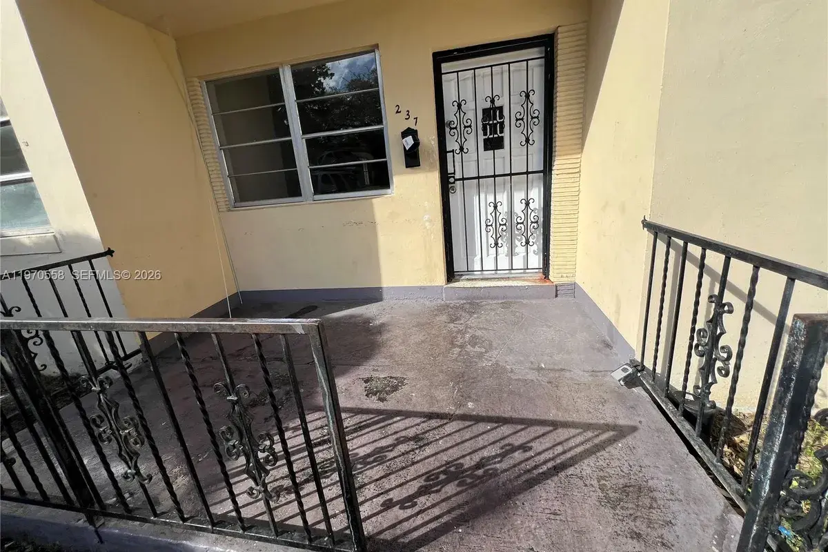 237 NW 55th St # 237, Miami FL 33127