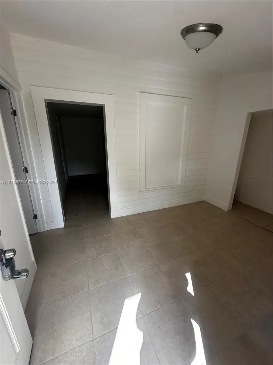 1919 SW 2nd St # c, Miami FL 33135 photo 5