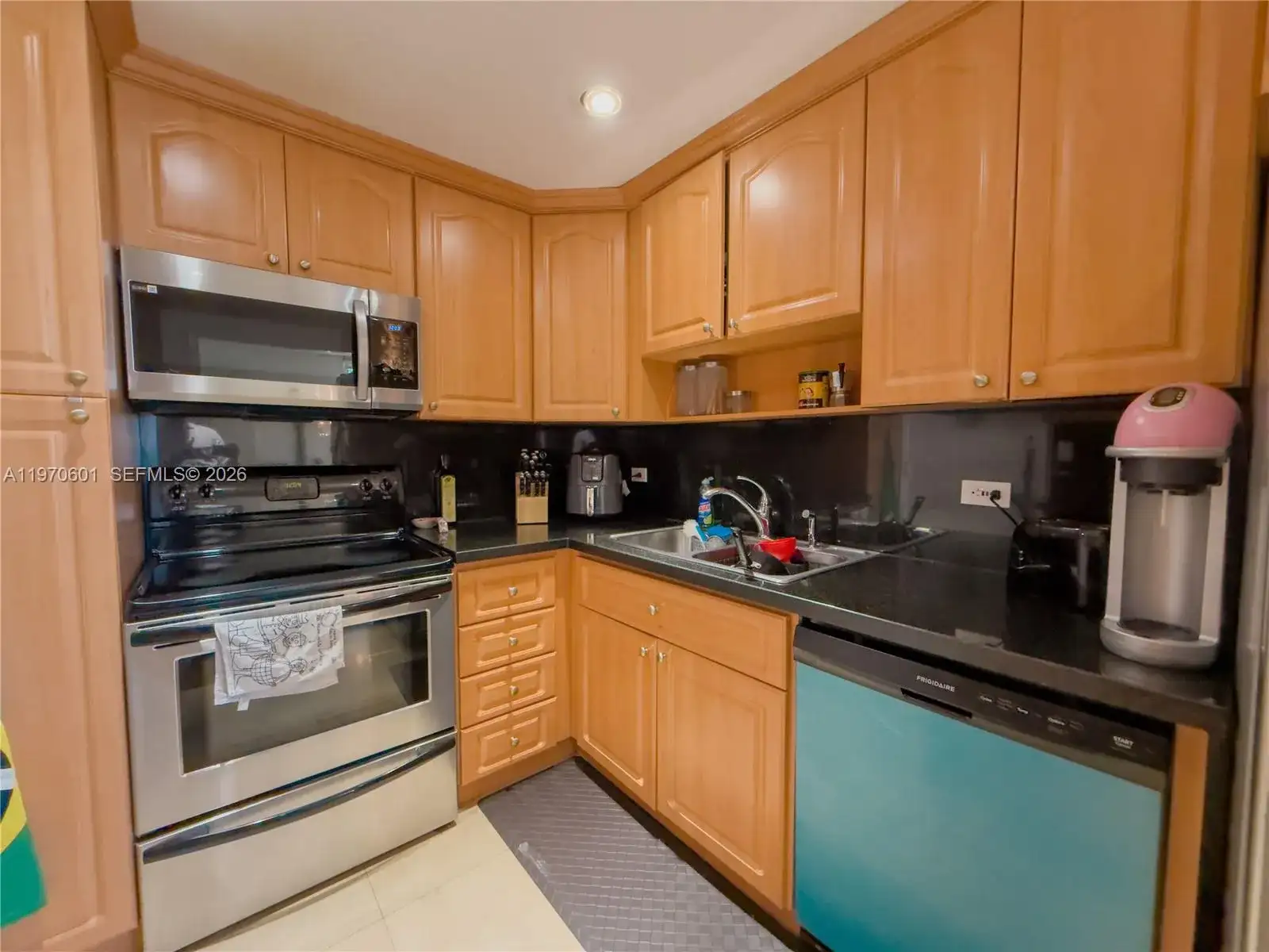5005 Collins Ave # 825, Miami Beach FL 33140 photo 5