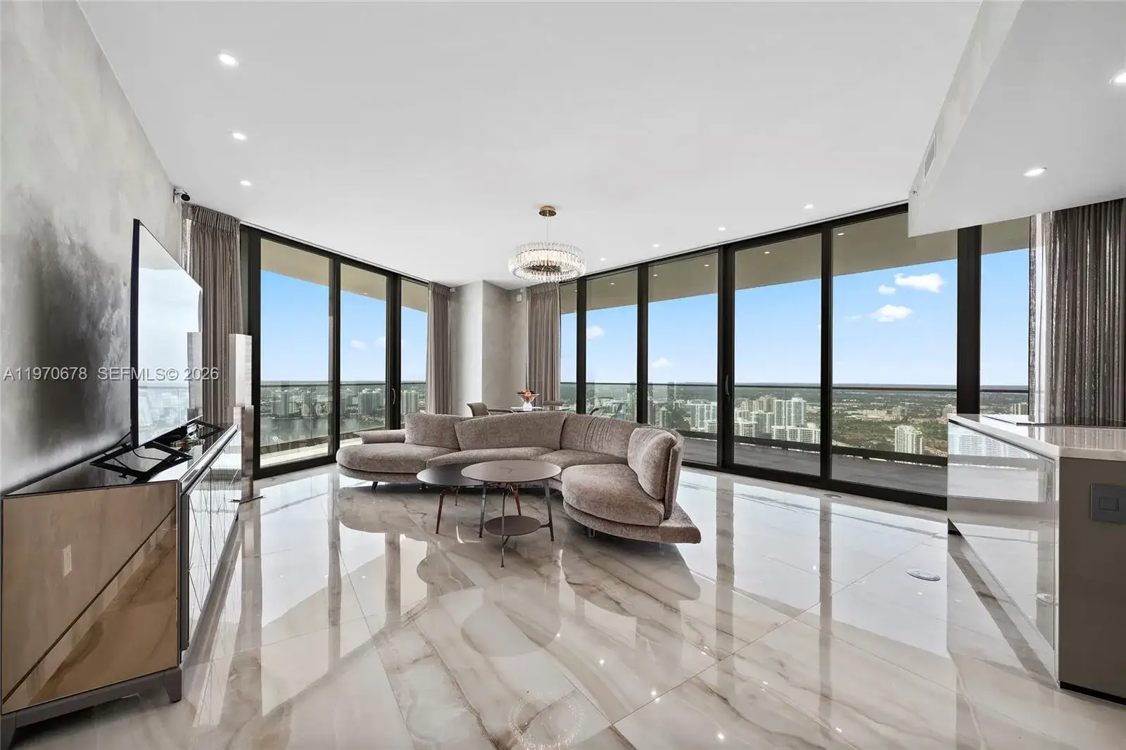 18975 Collins Ave # 4505, Sunny Isles Beach FL 33160