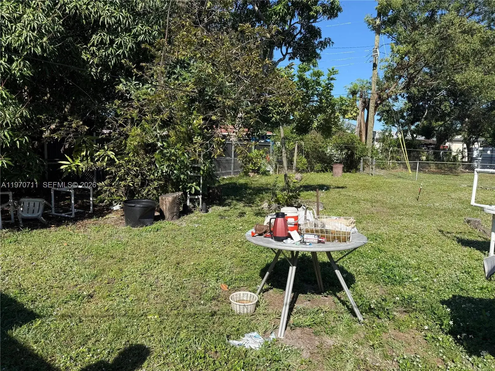 521 NW 189th Ter, Miami Gardens FL 33169 photo 2