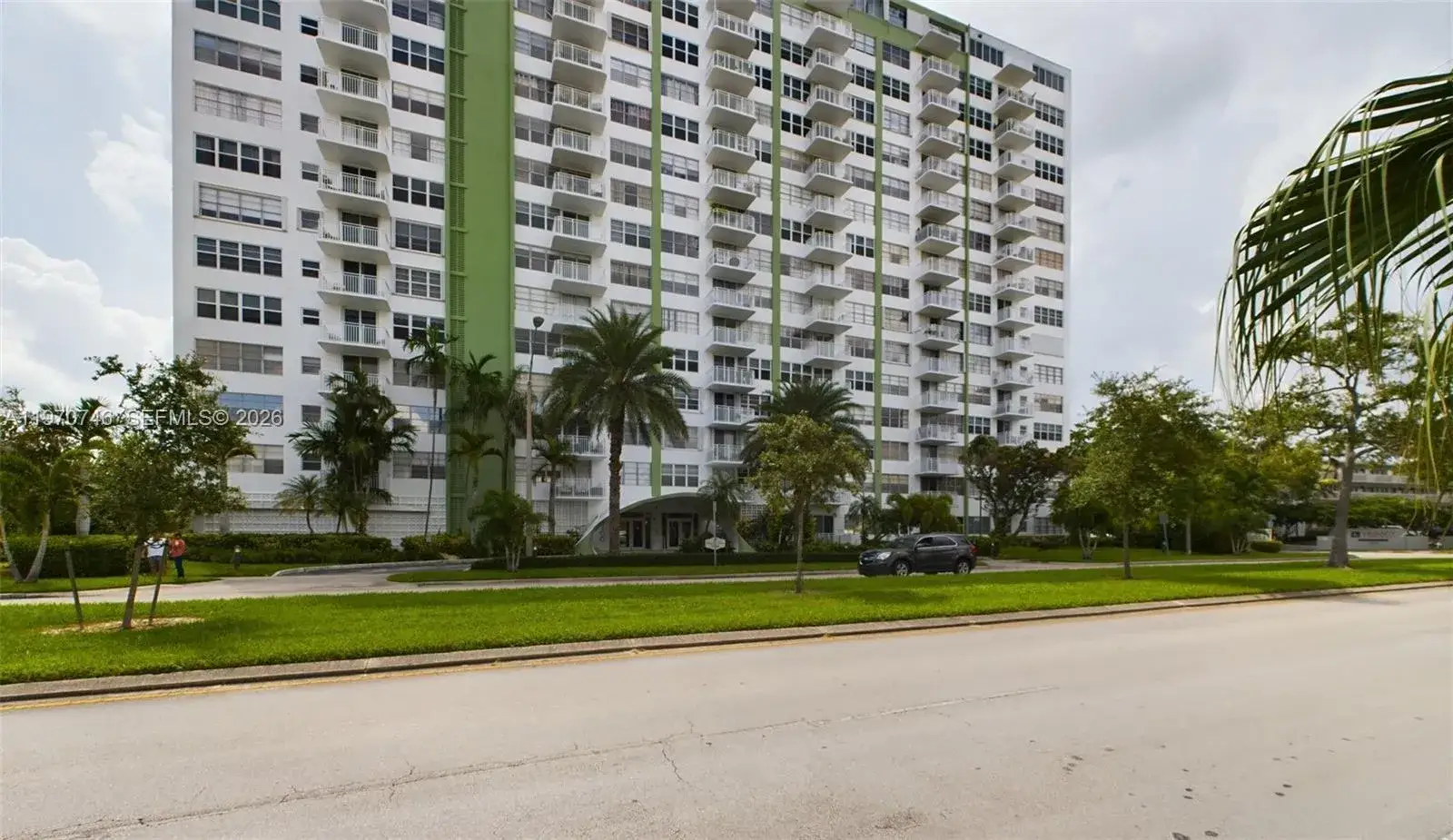 2100 Sans Souci Blvd # A707, North Miami FL 33181