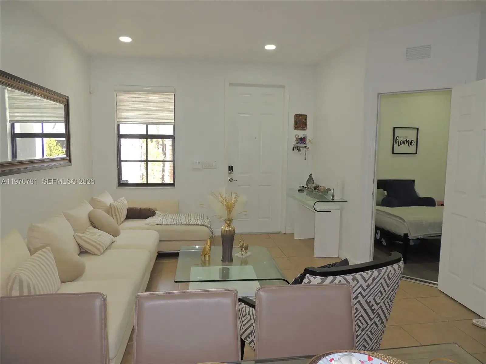 11301 NW 88th Ter, Doral FL 33178 photo 3