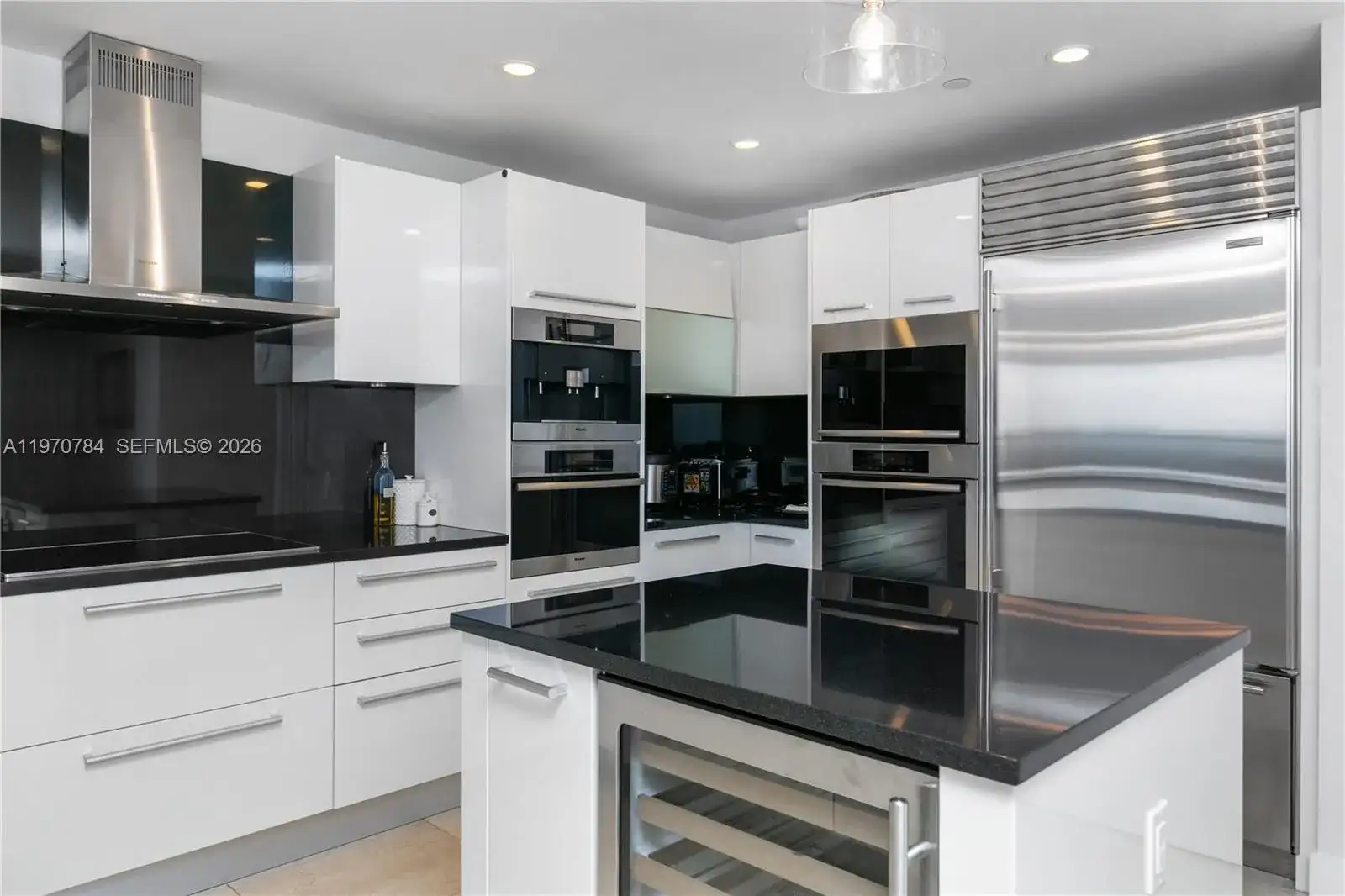 17121 Collins Ave # 2905, Sunny Isles Beach FL 33160 photo 5