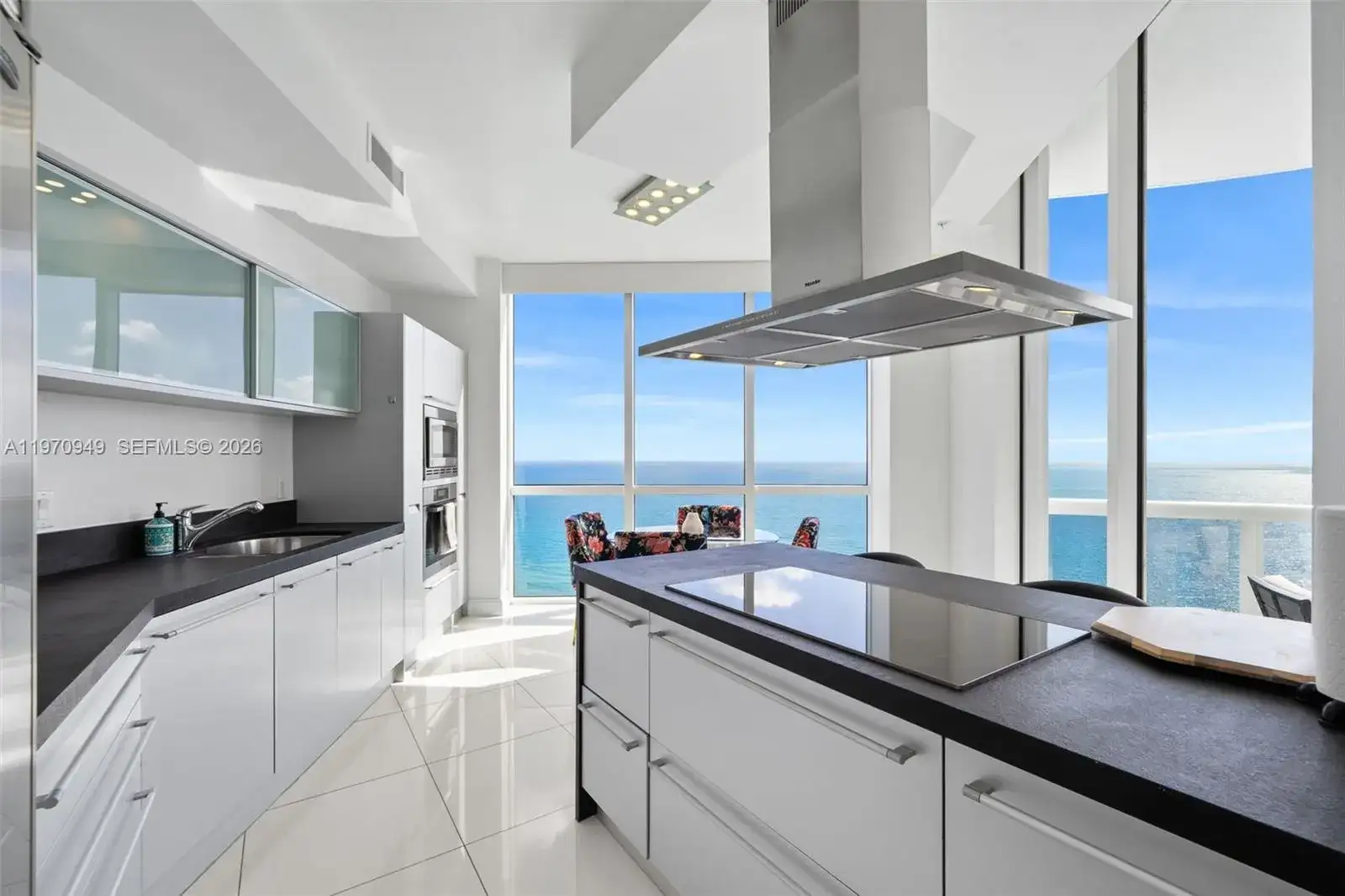 18201 Collins Ave # 4709, Sunny Isles Beach FL 33160 photo 3