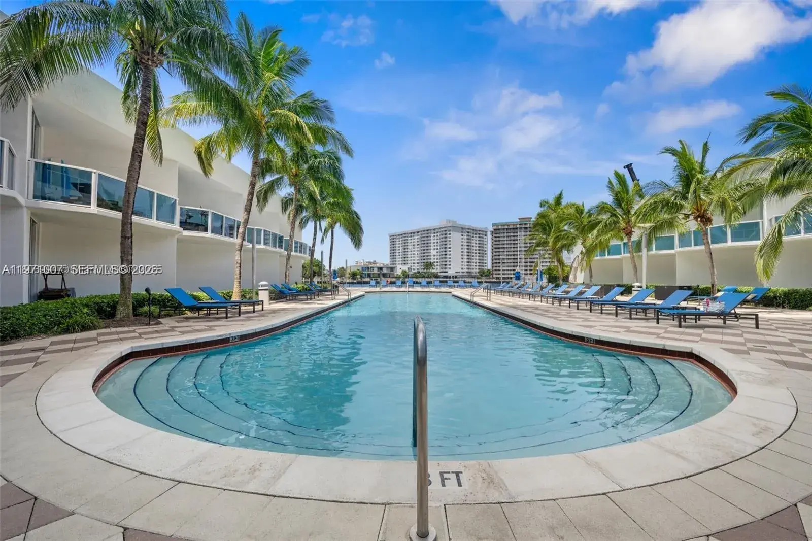 1945 S Ocean Dr # 2209, Hallandale Beach FL 33009