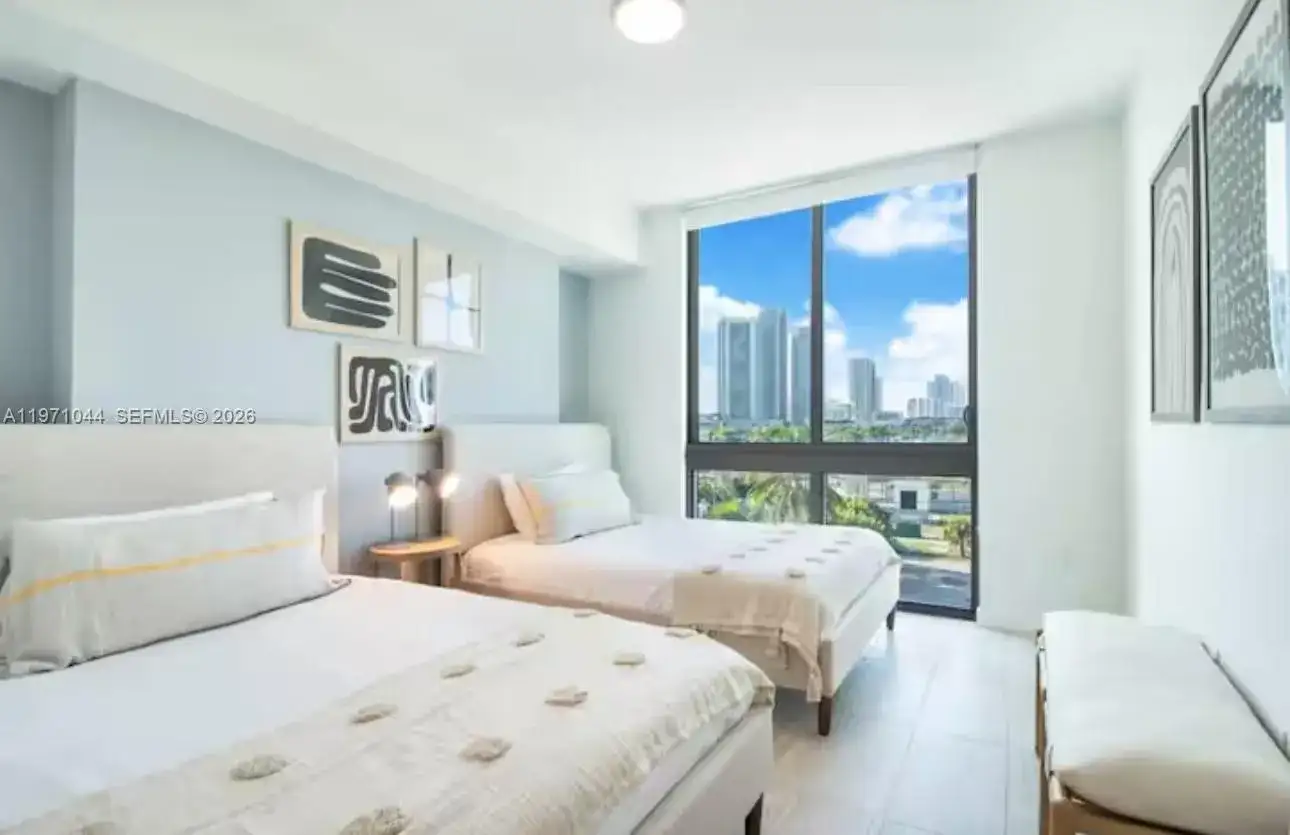 3900 Biscayne Blvd # 402, Miami FL 33137 photo 4