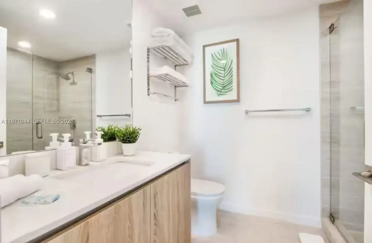 3900 Biscayne Blvd # 402, Miami FL 33137 photo 5