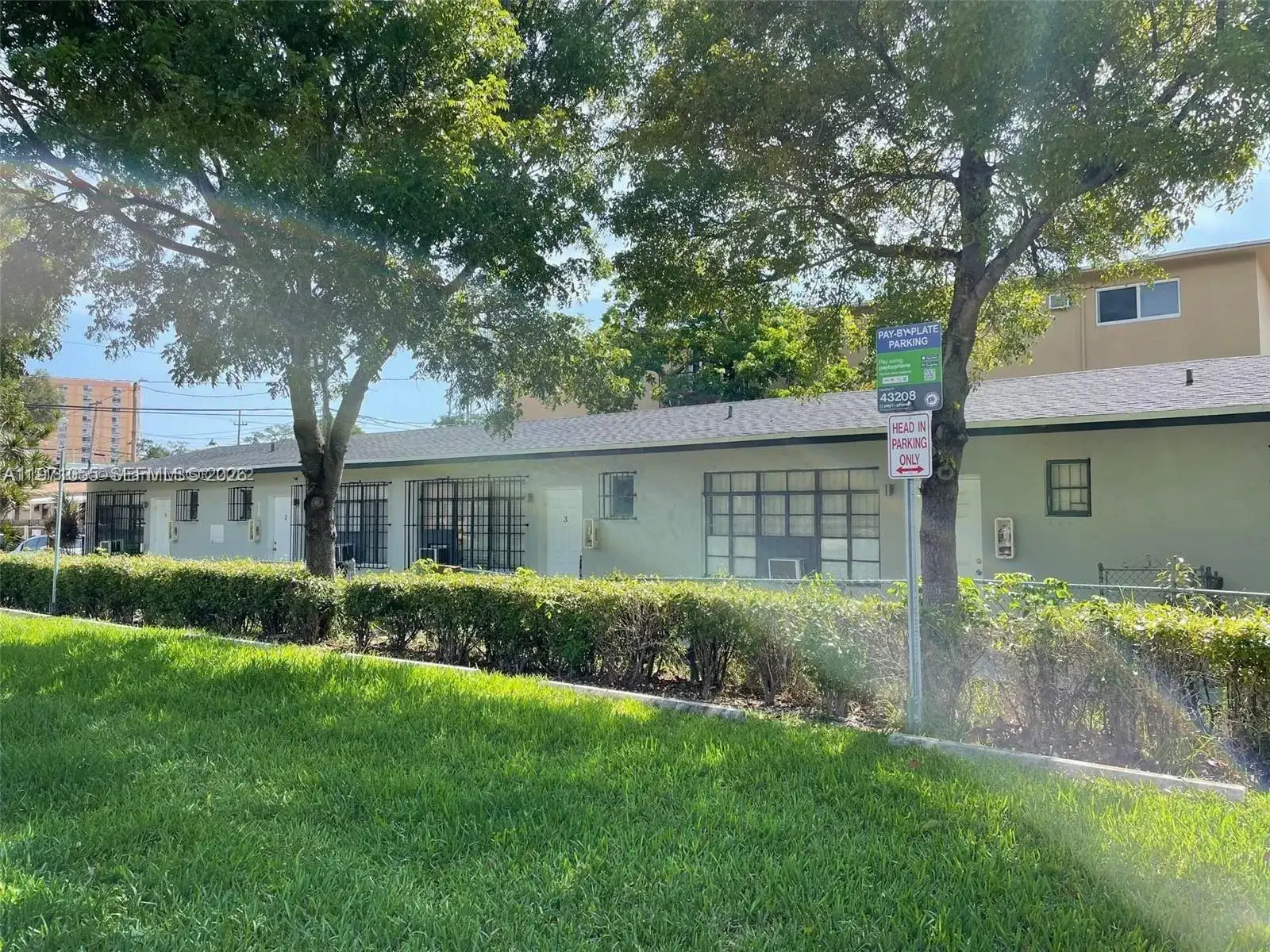 1346 NW 6th St # 4, Miami FL 33125 photo 2