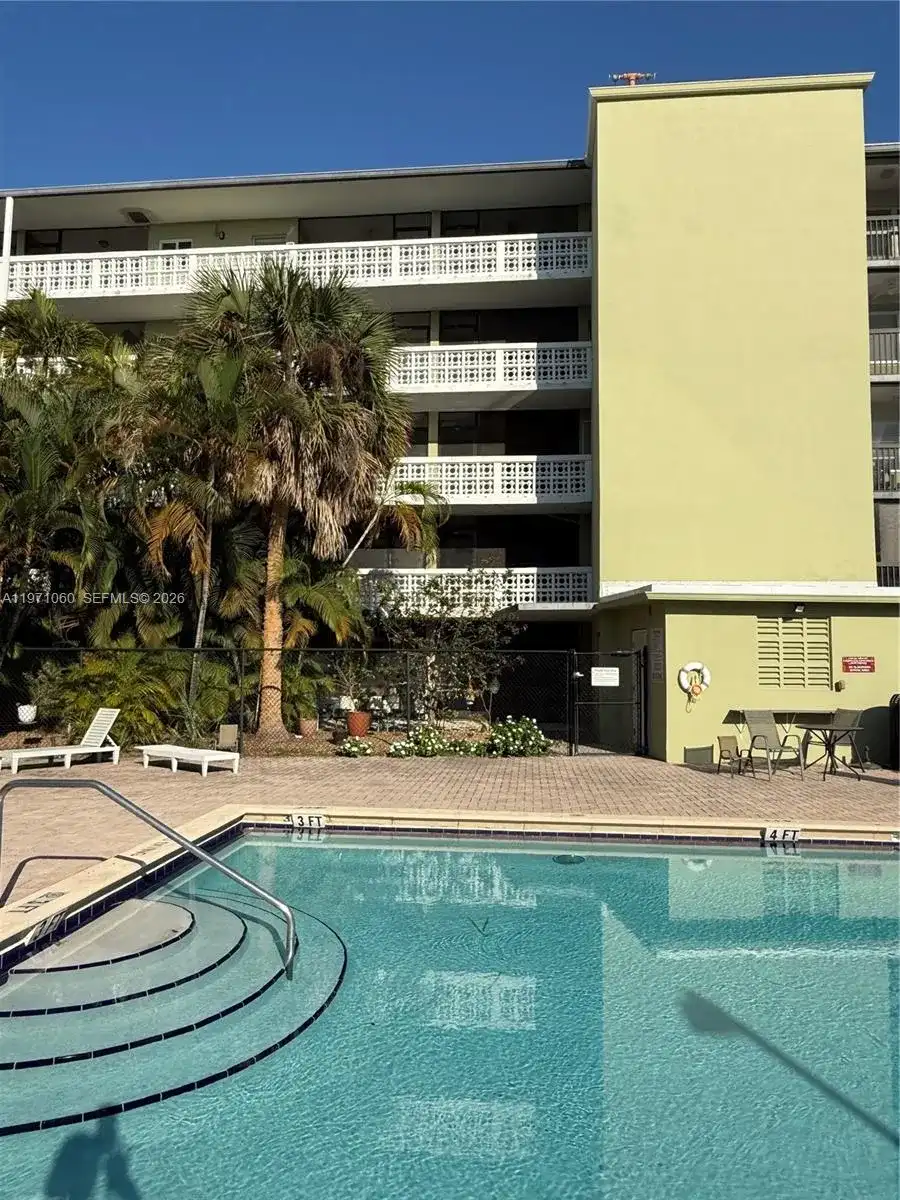 1425 Arthur St # 315B, Hollywood FL 33020
