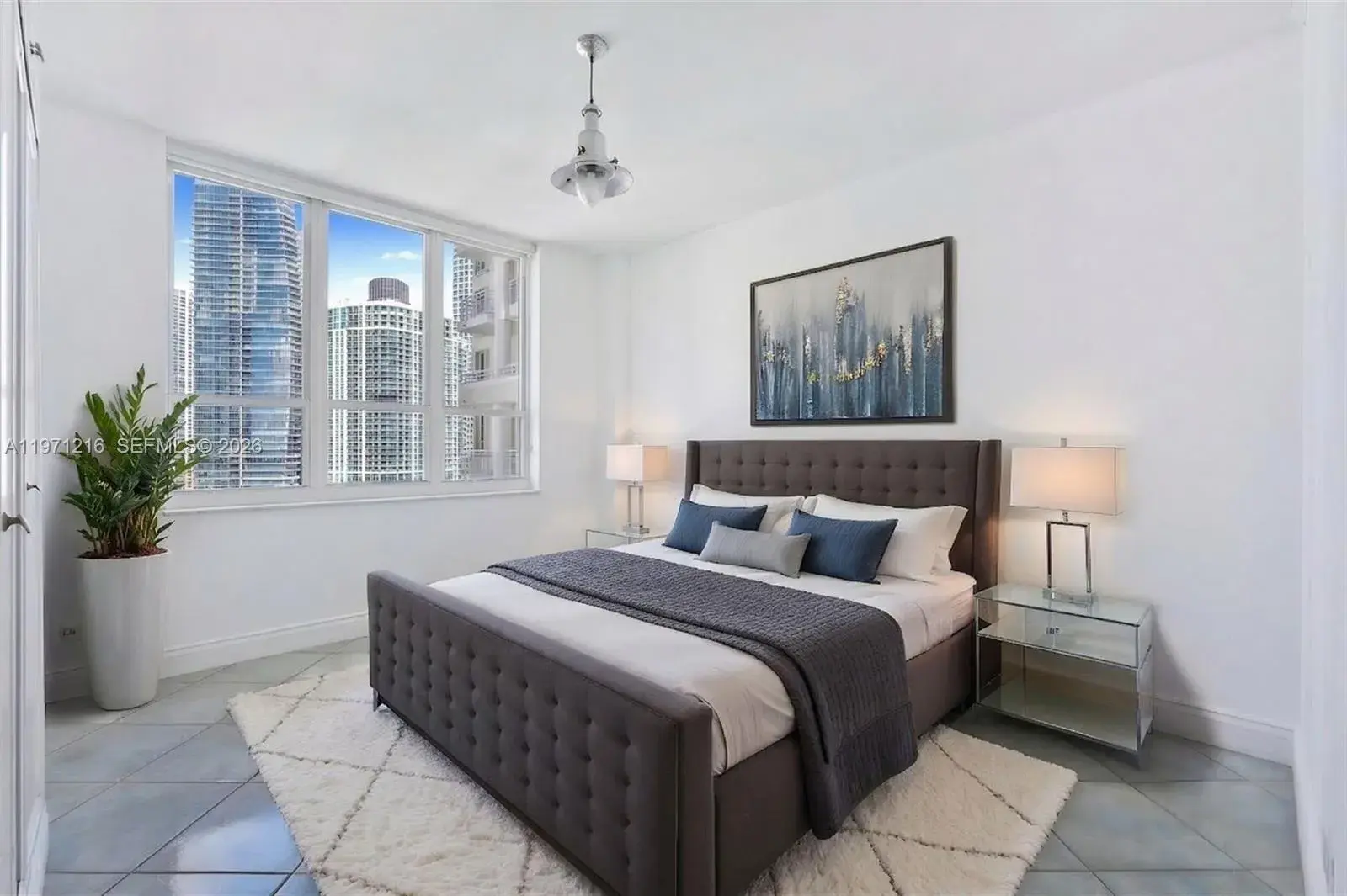 888 Brickell Key Dr # 2201, Miami FL 33131